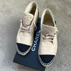Chanel Beige Black Leather and Canvas Espadrille Sneakers Size US 8 Regular